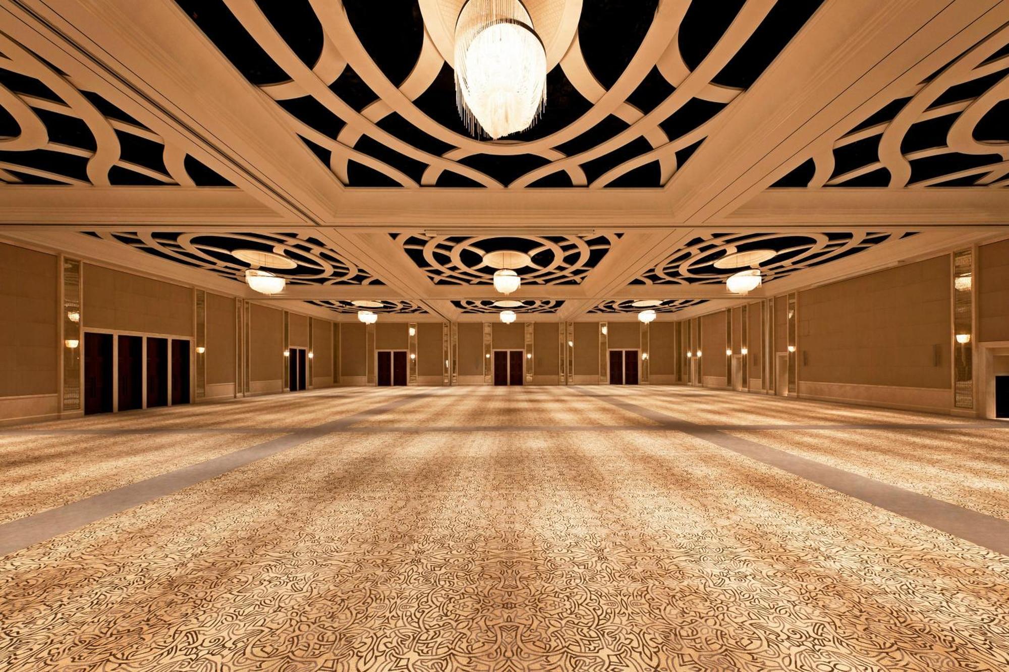 The St. Regis Saadiyat Island Resort, 5*
