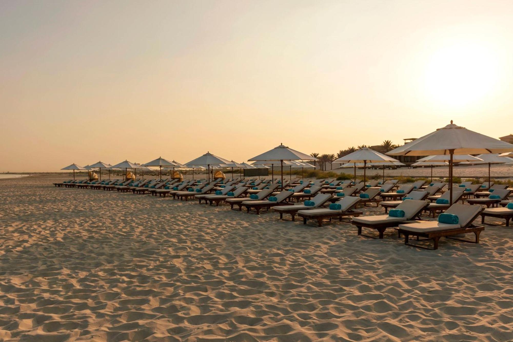 The St. Regis Saadiyat Island Resort, Resort
